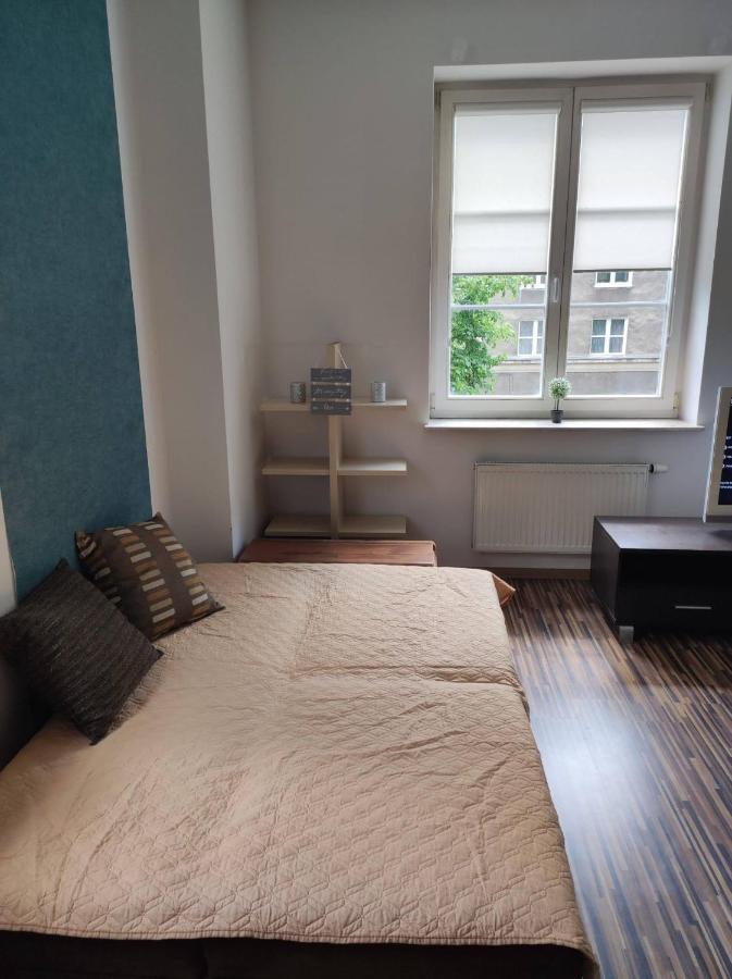 Apartament Przy Fontannie Neptuna Gdańsk Exterior foto